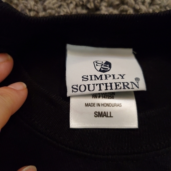 SIMPLY Sothern Christian Christmas Shirt - Picture 6 of 8